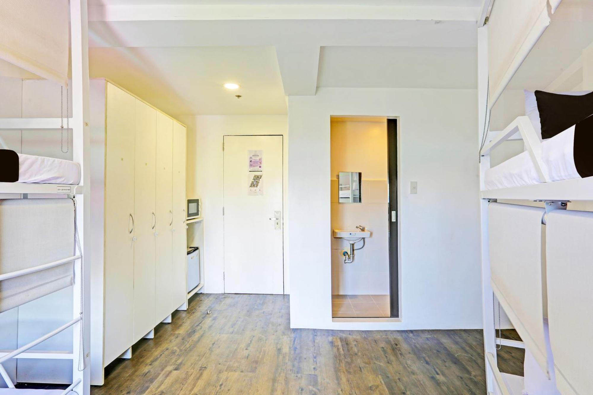 Spot On Hostel ,Taguig Manila Formerly Mytown Hongkong Luaran gambar