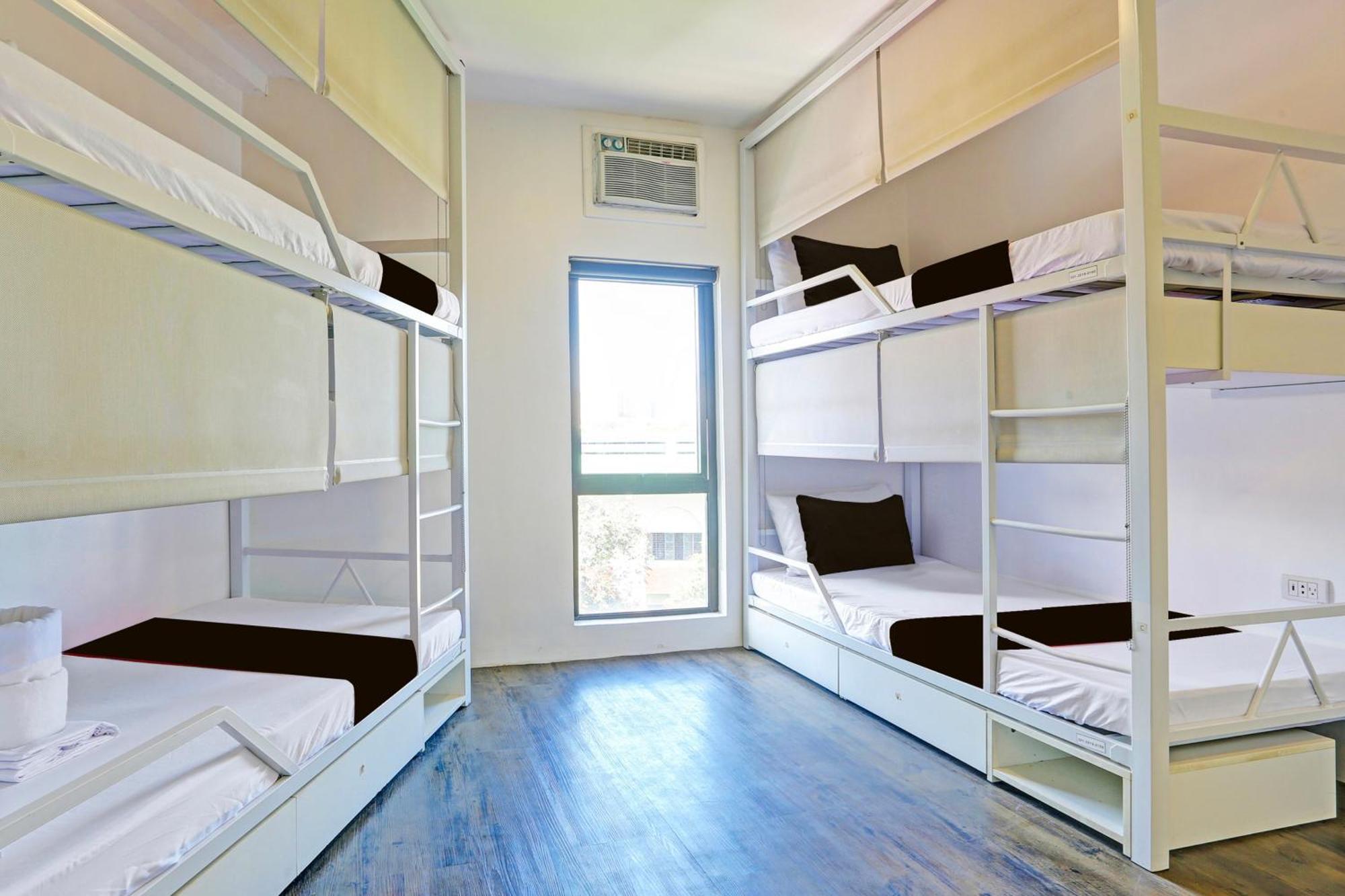 Spot On Hostel ,Taguig Manila Formerly Mytown Hongkong Luaran gambar